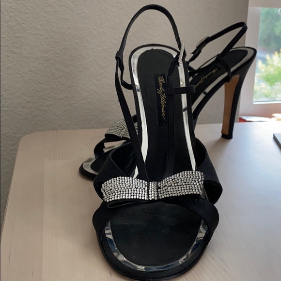 Beverly Feldman Bow and Ballroom heels - Picture 2 of 8